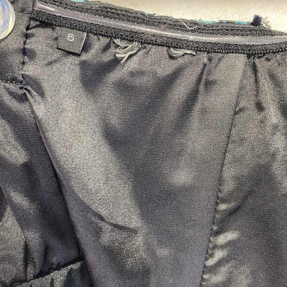 GUESS Satin Strapless Pleated V-Notched Mini Dress Women Size 6 Black Multicolor - Picture 13 of 16